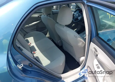 2013 Toyota Corolla Le z USA, uszkodzony, nr VIN 5YFBU4EE4DP207981